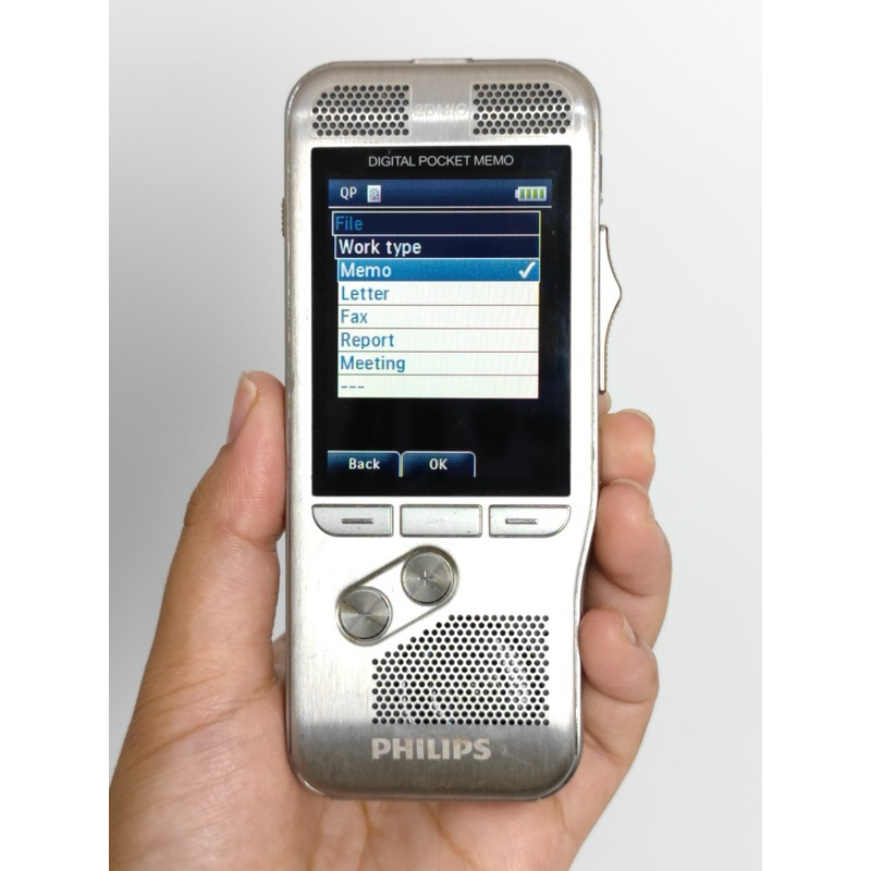 เครื่องบันทึกเสียง Philips Digital Pocket Memo 8000 (มือสอง)