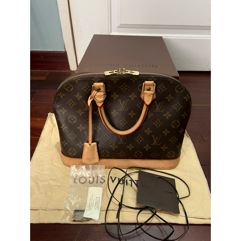 Lv Alma monogram pm ของแท้