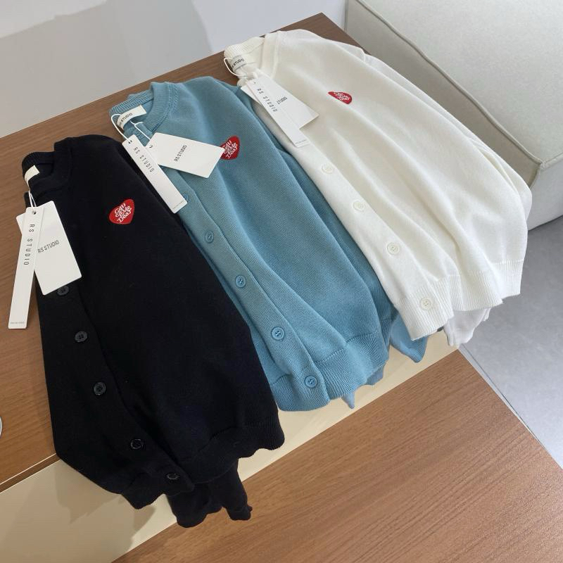 เสื้อคาร์ดิแกนปักหัวใจ รุ่นSweet Heart Cardigan ผ้านุ่มมีน้ำหนัก(พร้อมส่ง)