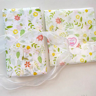 กระดาษอ่อนห่อของขวัญ ลายดอกไม้เล็กๆ  Tissue Wrapping Paper 雪…