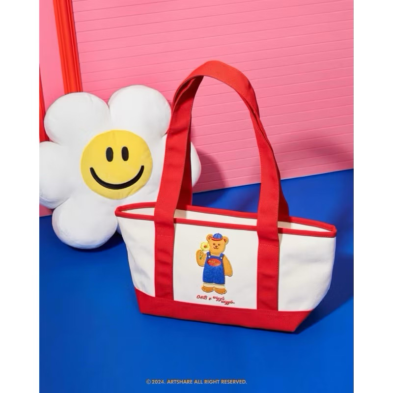 พร้อมส่ง📦 กระเป๋าผ้า O&B x Wiggle Tote Bag Limited (ไม่มีวางจำหน่าย)