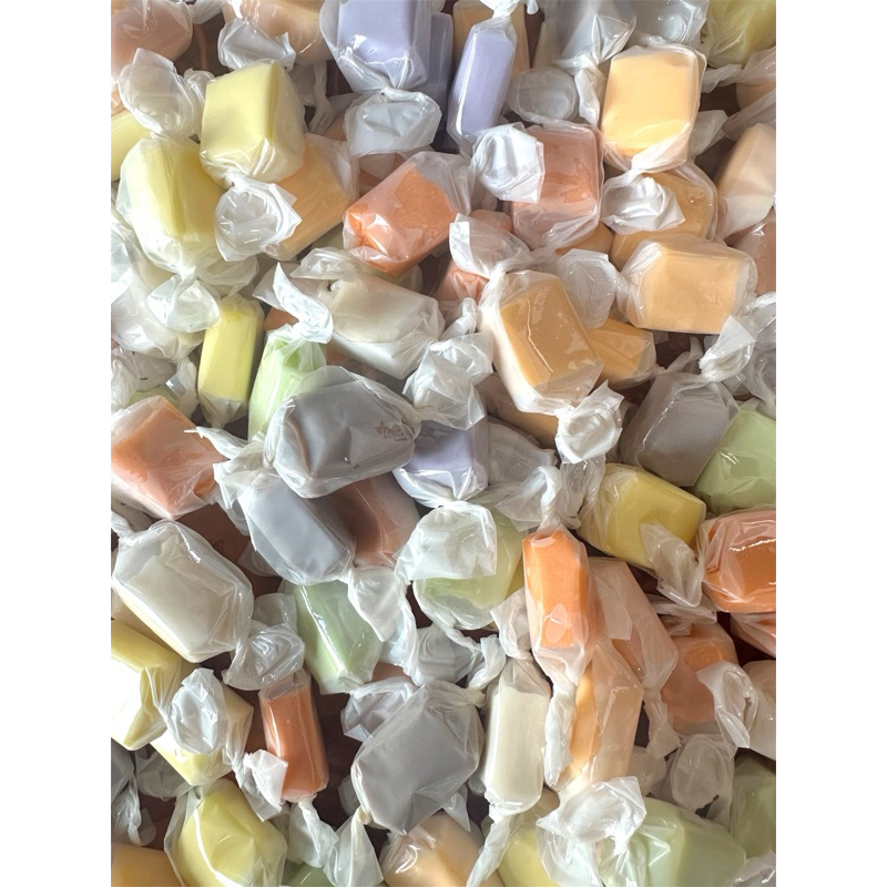 ท็อฟฟี่รวมมิตร7รสได้ทุกรส นม มะพร้าว ใบเตย มังคุด ชาไทย ทุเรียน มะม่วง