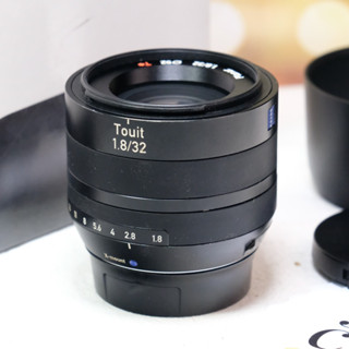 ZEISS Touit 32mm f1.8 Lens for FUJI (มือสอง)