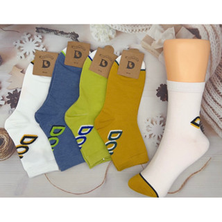 ถุงเท้ายาวแฟชั่น🧦😍🧦😍. ฝีมือดีและมีคุณภาพดี. 4สี4คู่55บาท🥰🥰🥰. เท้าใส่ได้38-45