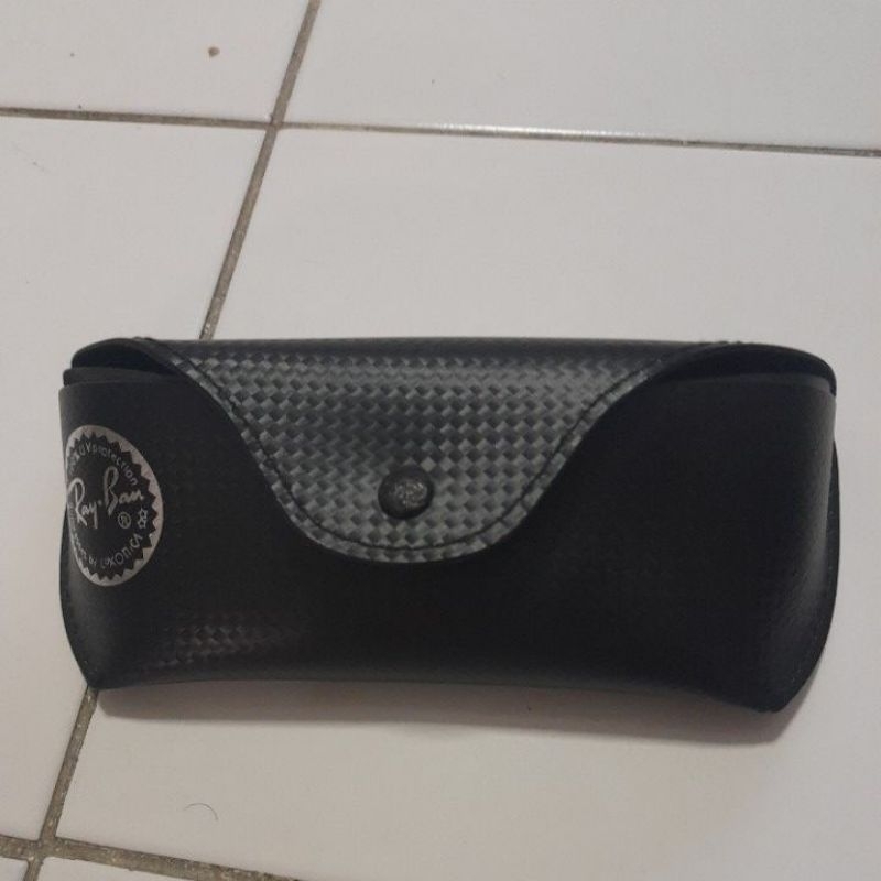 แว่นกันแดด Ray Ban กรอบหนังแท้