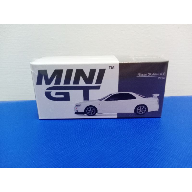 Mini gt Nissan skyline R34