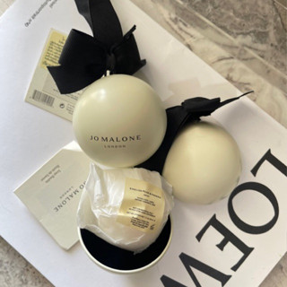 JO MALONE Soap Bauble โจมาโลน สบู่กลิ่น English pear &amp; Freesia เครื่องประดับคริสต์มาส ลิมิเต็ด 50 กรัม