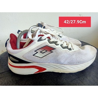 Size 42 ยาว 27.9 Cm  รองเท้ามือสอง  แฟชั่น ลำลอง ทำงาน