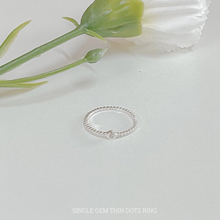 SissyJewelry // แหวนเงินแท้ รุ่น Single gem thin dots ring