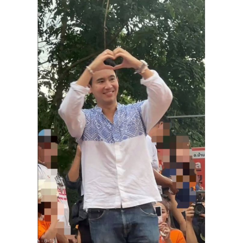 เสื้อผ้าฝ้ายพิมพ์ลายแขนยาวกระดุมผ่าหน้า