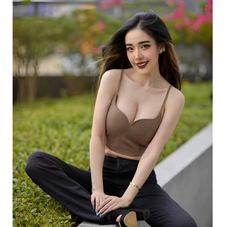 Crop top รุ่นคอวีปีกนก ✨#nu034