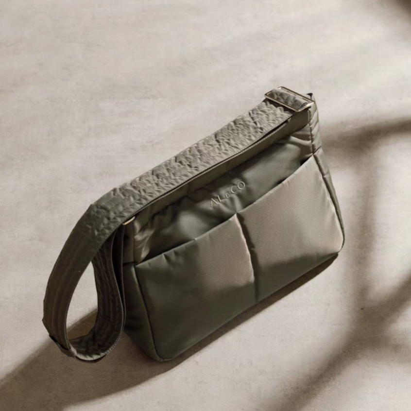 AL&amp;CO | Nelly travel bag in Pewter Green