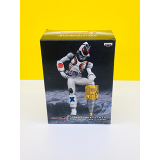 DX High Kamen Rider Figure Fourze ของแท้ กล่องบุบ พร้อมส่งค่ะ