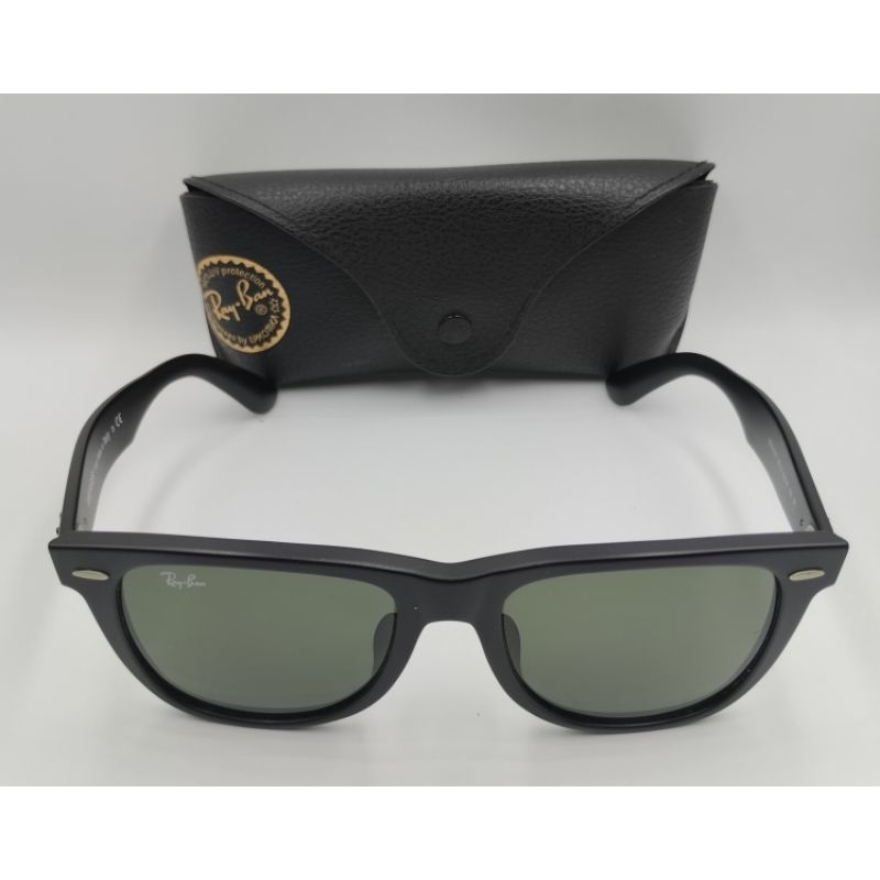 แว่นกันแดด RayBan Wayfarer RB2140F 901 มือสอง