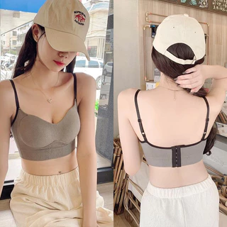 เสื้อในผู้หญิง บราไร้โครง รุ่น B-042 สายสามารถปรับได้ มีฟองน้ำในตัว ฟองน้ำเสริมทรง ตรงฟองน้ำมีรูระบายอากาศ ตะขอหลัง