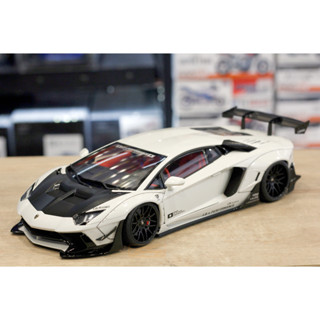 รถโมเดลจาก Auto Art 1/18 LB-WORKS LAMBORGHINI AVENTADOR LIMITED EDITION (METALLIC WHITE/CARBON BONNET)