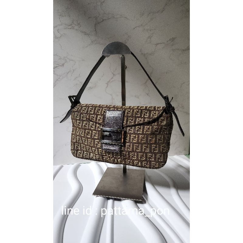 ❌️ขายแล้วค่ะ❌️กระเป๋า Fendi pouch แท้💯