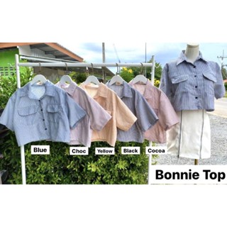 ครอปเชิ้ตรุ่น " Bonnie top "มีกระเป๋าอกทั้ง2ข้าง ใช้งานได้  พร้อมส่ง