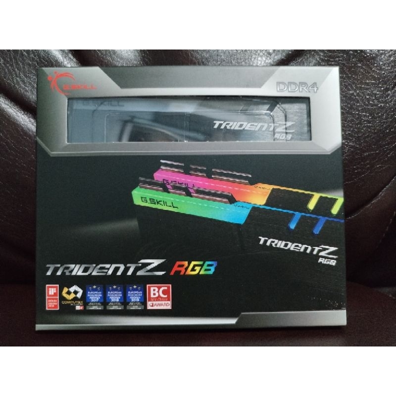 G.SKILL​ TRIDENT​Z​ RGB 32GB​ DDR4​ BUS3600​