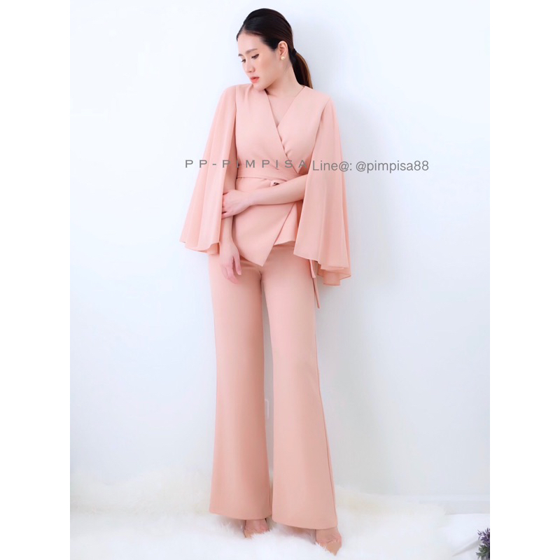 เสื้อแขนยาว ชีฟอง ใส่ทำงาน ใส่วันสบายๆ ใส่ได้ทุกโอกาสค่ะ ซับในทั้งตัว (ราคานี้ได้แต่เสื้อนะคะ)