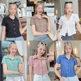 Sumwear.bkk - Emily polo top 7 สี พร้อมส่ง เสื้อคอปกครอปผ่าหน้า เนื้อผ้านุ่มนิ่มมากไม่บาง ยืดหยุ่นได้ดีใส่สบาย ทรงสวยมาก