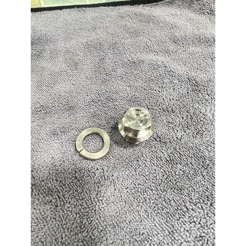 น็อตสแตนเลส งานกลึงcncอุดเซนเซอร์  คอท่อ Xmax Forza น็อตอุดเซนเซอร์ท่อพร้อมแหวนกันคลายสแตนเลส - รูปที่ 2