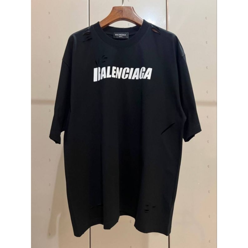 NEW BALENCIAGA OVERSIZED