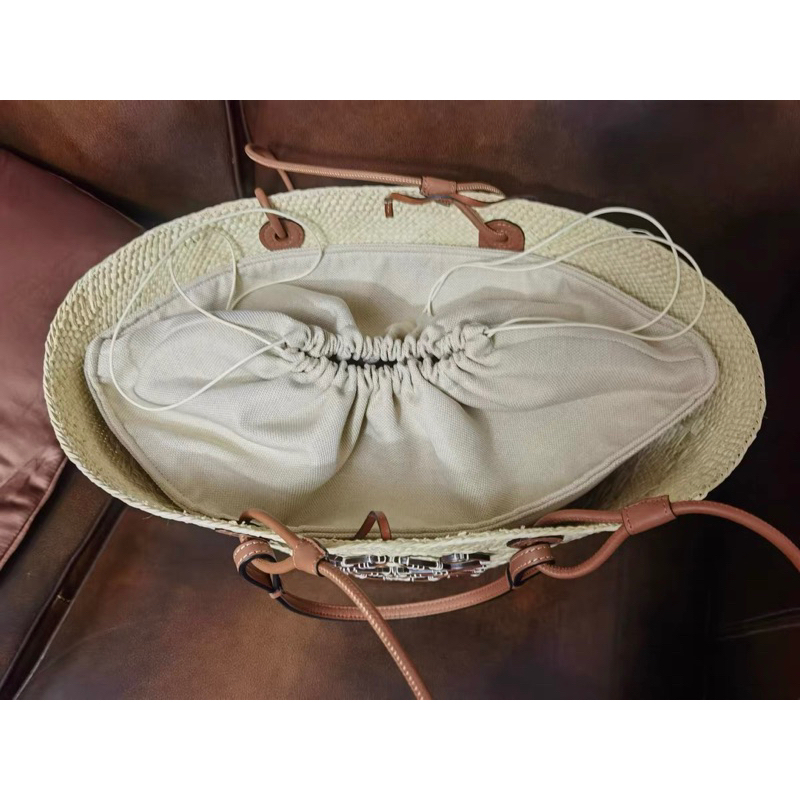 กระเป๋าจัดระเบียบ LW anagram basket