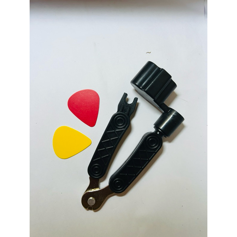 Guitar winder basic 3 in 1 ที่หมุนสาย ที่ดึงหมุด และตัดสายกีตาร์ส่วนเกิน