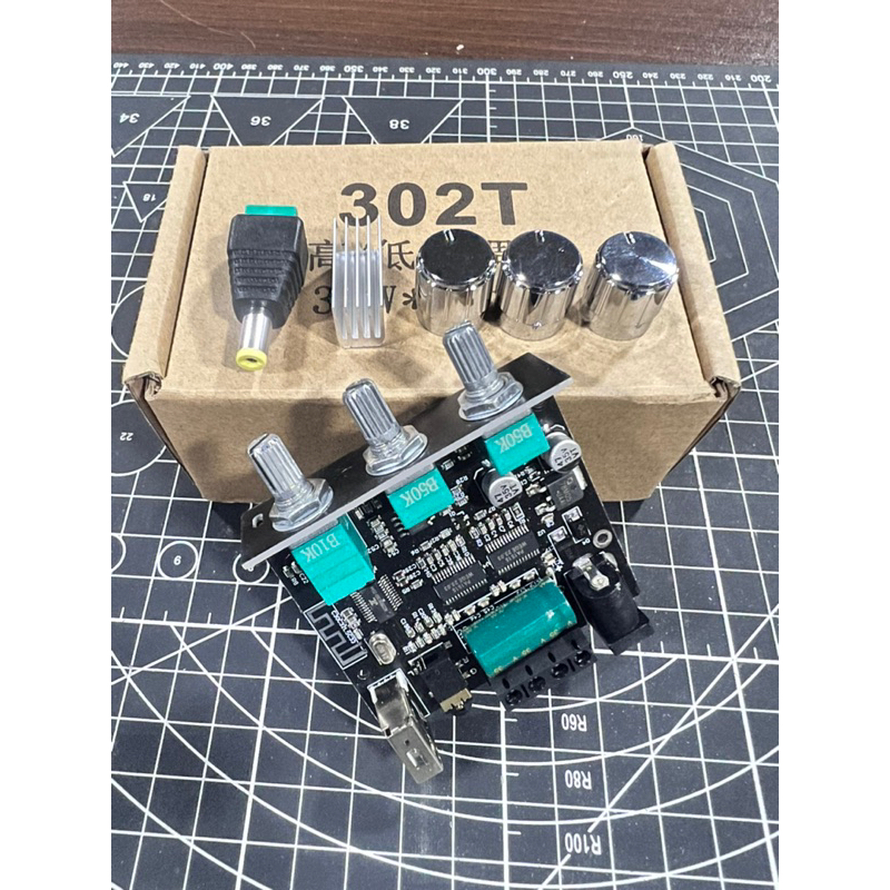 แอมป์จิ๋ว ZK 302T แอมจิ๋ว บลูทู ธ 5.0 ซับวูฟเฟอร์เครื่องขยายเสียง กำลังขับ 2*30W amplifier bluetooth