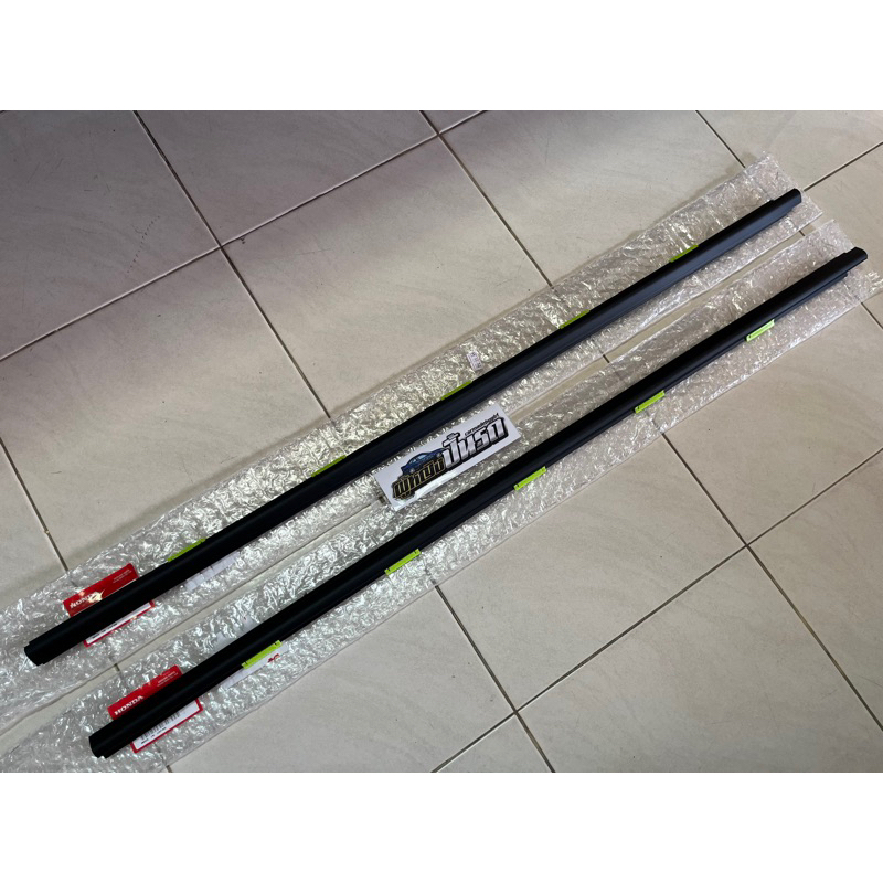 คิ้วรีดน้ำประตู HONDA CIVIC COUPE EK2ประตู,EK9 แท้ใหม่💯 MADE IN JAPAN 🇯🇵