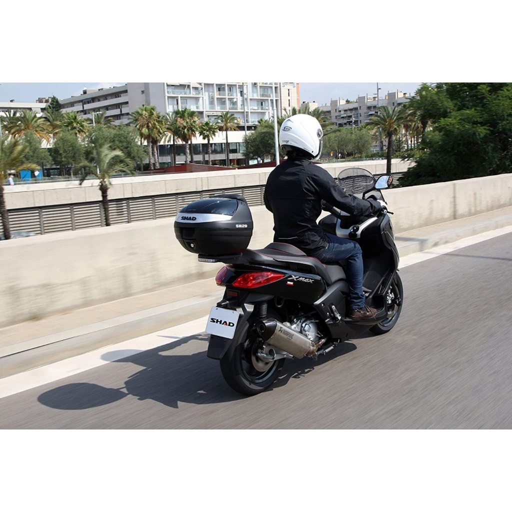 กล่องท้าย SHAD29 SH29 พร้อมถาดรองแร็ค