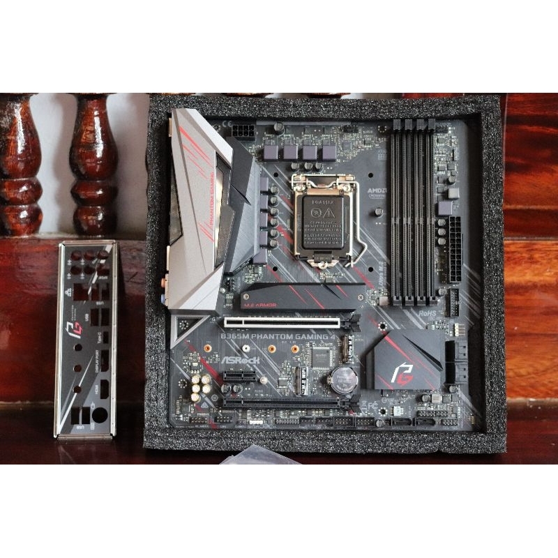 Asrock B365M Phantom Gaming 4