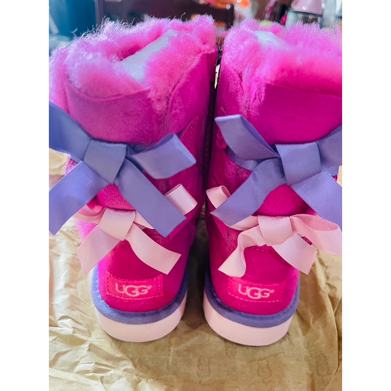 (NEW) รองเท้าบู้ทเด็ก UGG ของใหม่ ของแท้ รุ่นลิมิเตท UGG girl boots limited edition