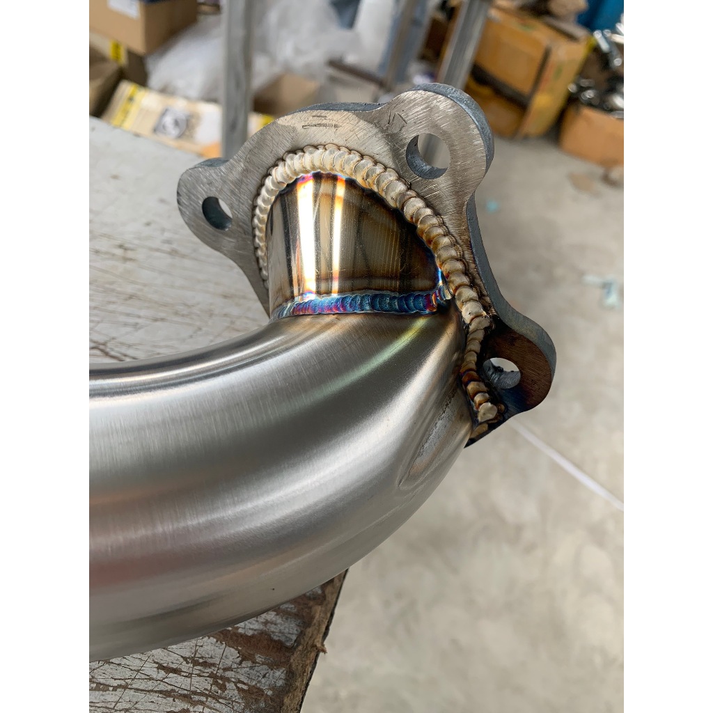 คอท่อ งานดัด cnc  เครื่องคอมม่อลเรล เป็นโกดังผลิตเอง