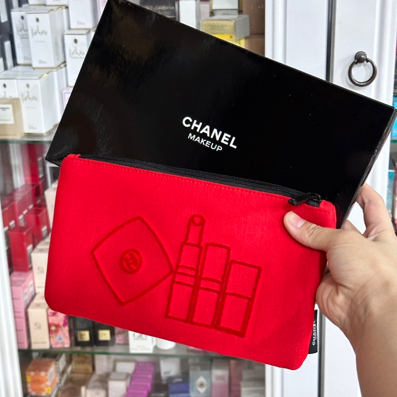 🔥 Chanel กระเป๋าเครื่องสำอาง สีแดง