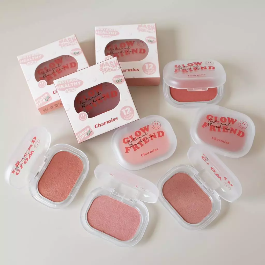 Charmiss Glowfriend Natural Blush เนื้อโมจิ บลัชออนธรรมชาติ ติดทนนาน thumbnail 5