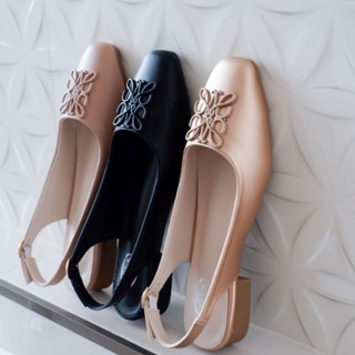 รองเท้าทรงหัวตัดเปิดส้นมีสายรัดหลังพื้นพิมพ์แบรนด์D'Shoes Ho…