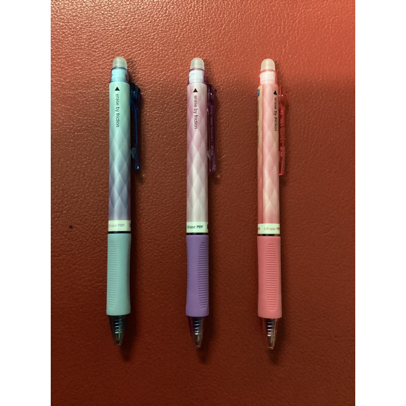 M&G AKPH32R6 i Erase POP ปากกาลบได้หมึกน้ำเงิน 0.7 มม. ด้ามสีลูกกวาด มีไส้เปลี่ยน