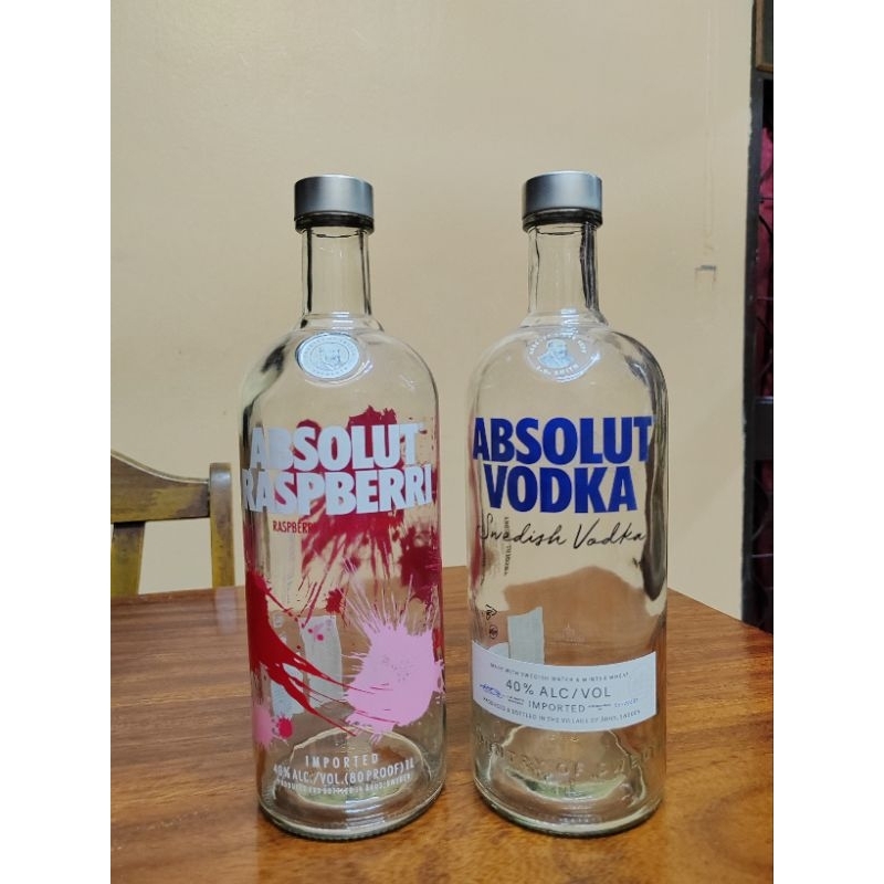 ขวดเหล้าเปล่า​ Absolut Vodka