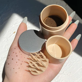 พร้อมส่ง คุชชั่นกระ JULIA POP FRECKLES AIR CUSHION ที่แต้มกระ กระปลอม