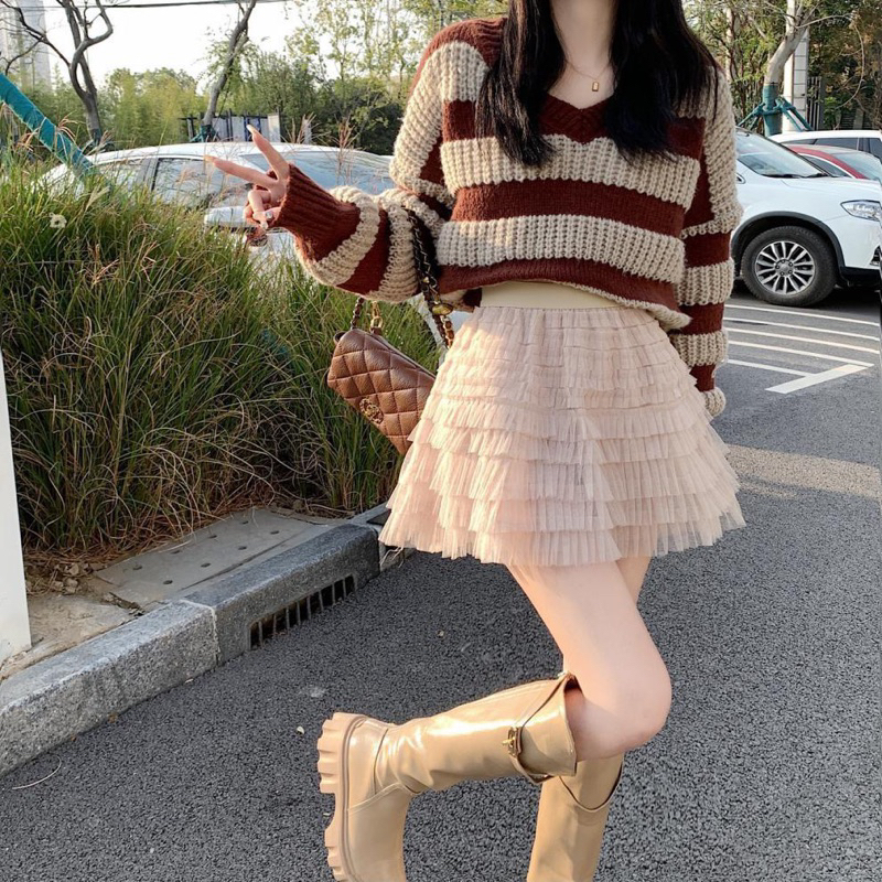 Mini layers skirt กระโปรงสั้น ดีเทลเย็บชั้นถี่ๆ ทรงบานสุดคิ้วท์ มี7สี
