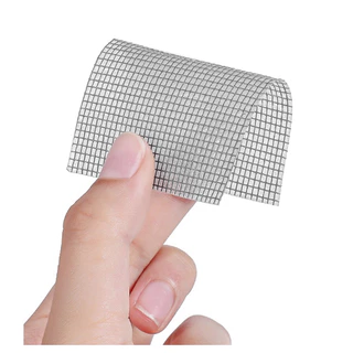 เทปกาวซ่อมมุ้งลวด กันยุง ใช้งานง่าย สามารถซ่อมแซมได้ด้วยตนเอง ลอกแล้วแปะได้เลย สติกเกอร์กาวแน่น ไม่หลุดง่าย ตัดแบ่งได้