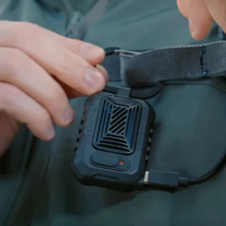 FLEXTAIL Light Repel เครื่องไล่ยุงตัวจิ๋ว ใส่แผ่นกันยุงได้ 2 ด้าน (ใช้งานร่วมกับ Powerbank)