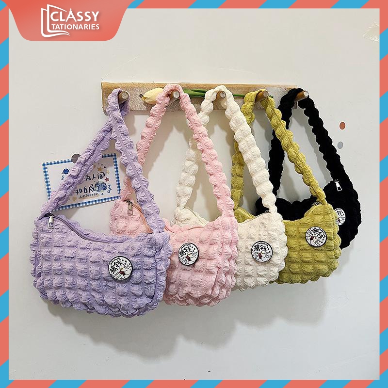 พร้อมส่ง กระเป๋าสะพายตุ๊กตาเกาหลี สีสันสดใสน่ารัก กระเป๋าสะพายแฟชั่น กระเป๋าสะพายไหล่