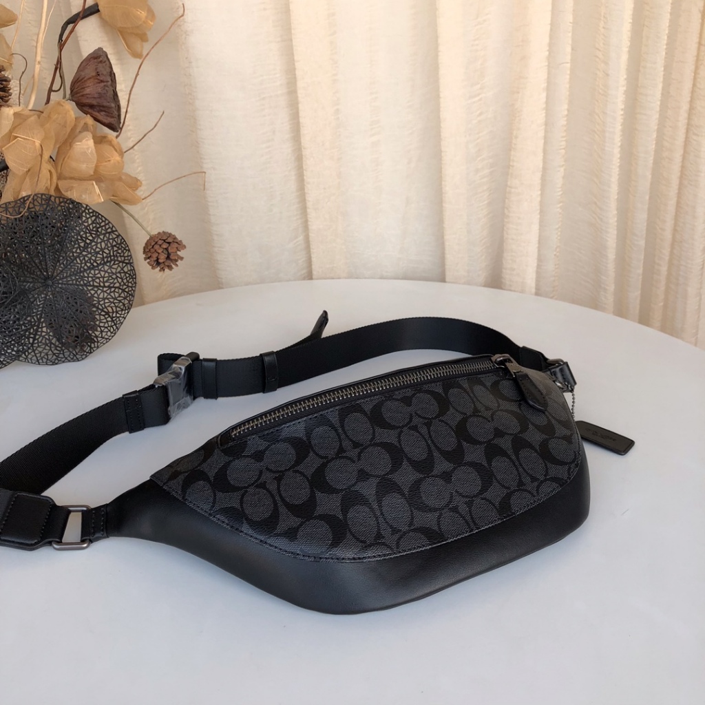 【พร้อมส่ง】แท้💯% outlet Warren Belt Bag กระเป๋าคาดหน้าอกผู้ชาย กระเป๋าคาดเอวกีฬากันน้ำ ของขวัญของผู้ชาย