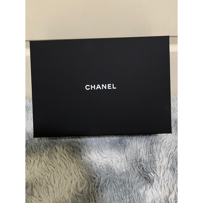 กล่องกระเป๋าชาแนล/Chanelแท้มือสองฝาครอบ