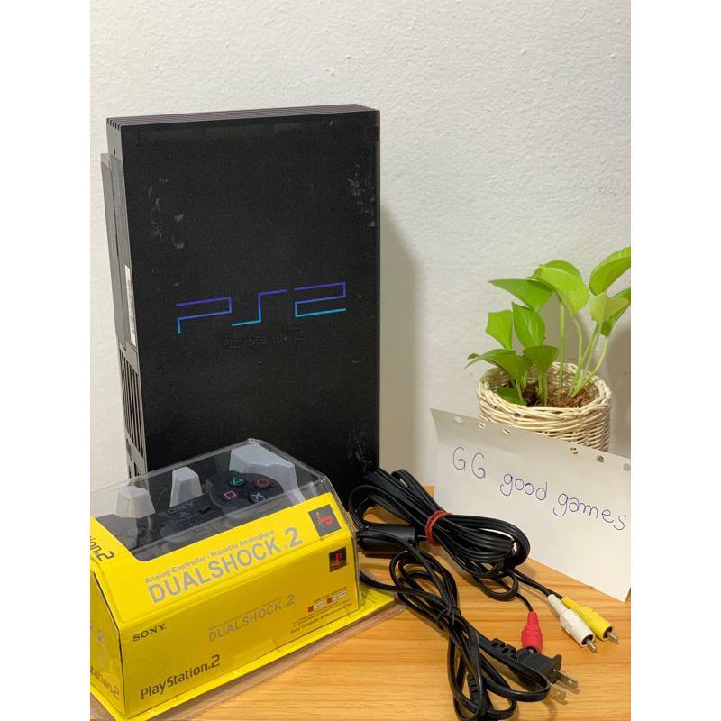 ps2 (Fat) มือสอง เครื่องญี่ปุ่น 110v เสียบสเตปดาวน์ทุกครั้งก่อนเล่นครับ รุ่น SCPH-50000