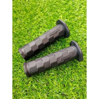 ปลอกมือ DAYTONA สำสีดำ ปลายปิด/เปิดนุ่มนิ่มมากกก ปลอกแฮนด์รถ…