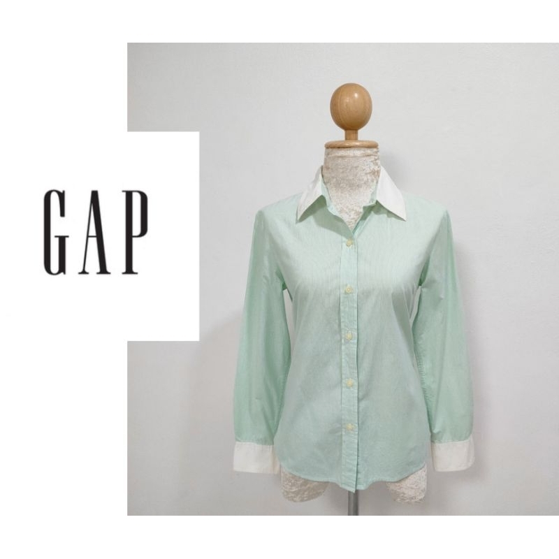Gap เสื้อเชิ้ต สีเขียวลายร่อง ไซส์S พร้อมส่ง